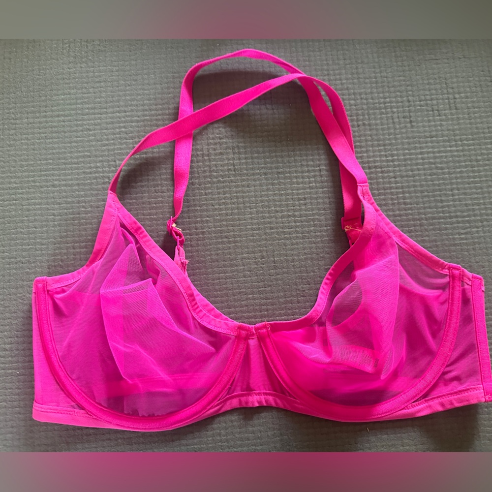 Skims mesh scoop bra 36dd EUC Fuschia